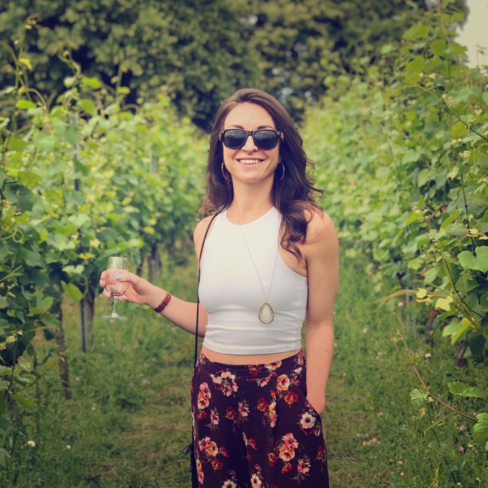 Meet your Posher, Eleni